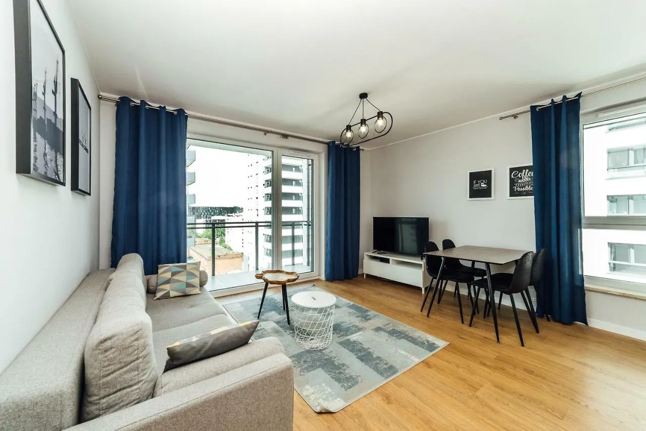 Pobookowane Stocznia Apartments Gdansk Poland